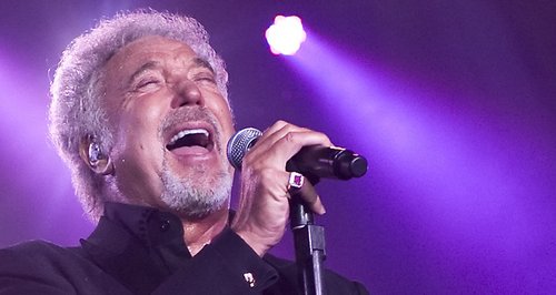 Tom Jones - 2016 Tour