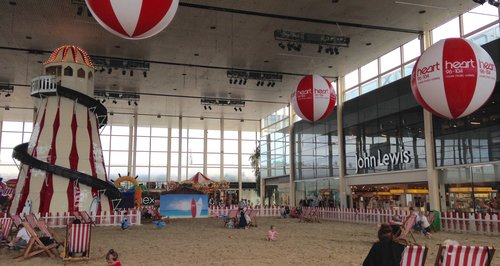Centre MK Beach Balls